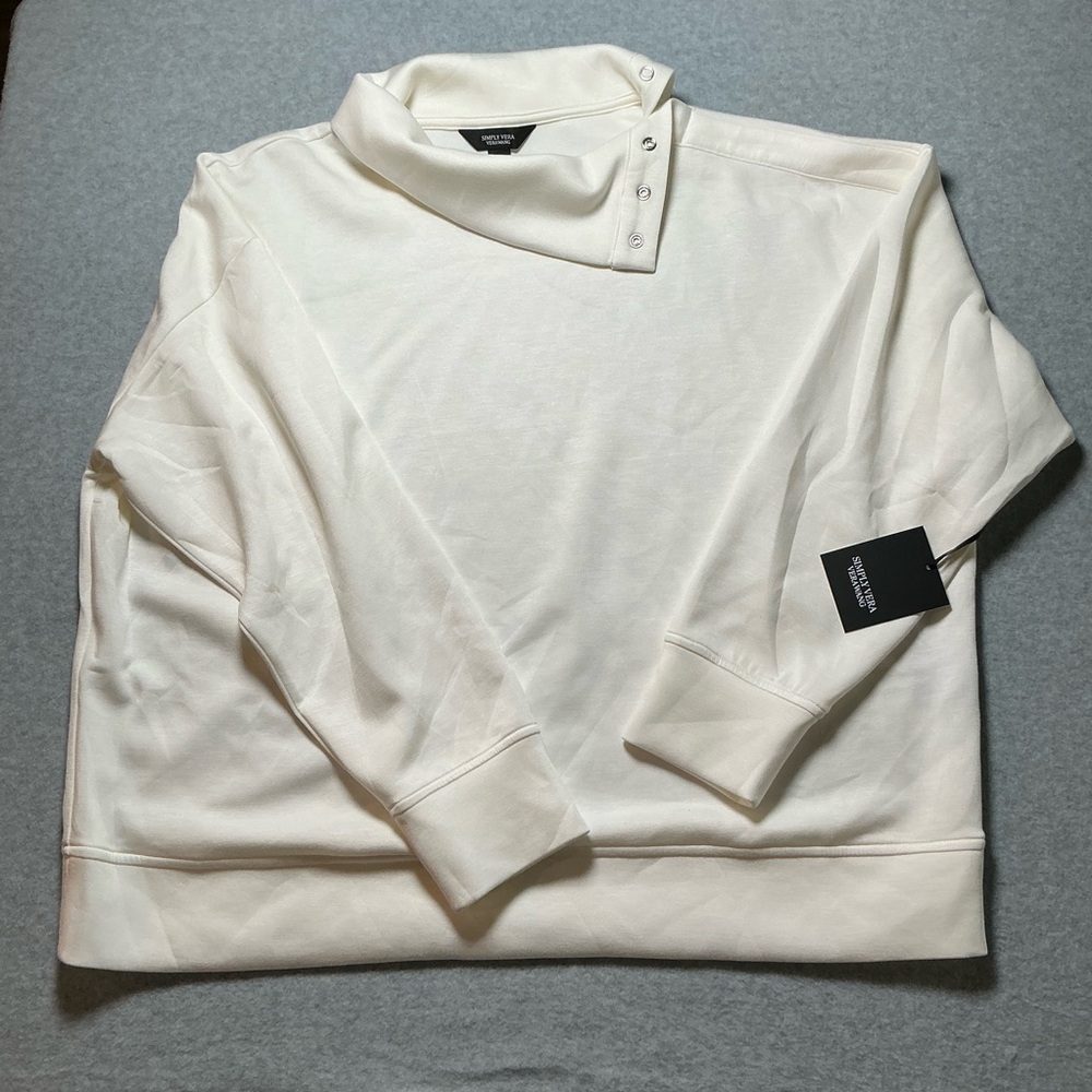 Simply Vera Vera Wang Cream Turtleneck Sweater